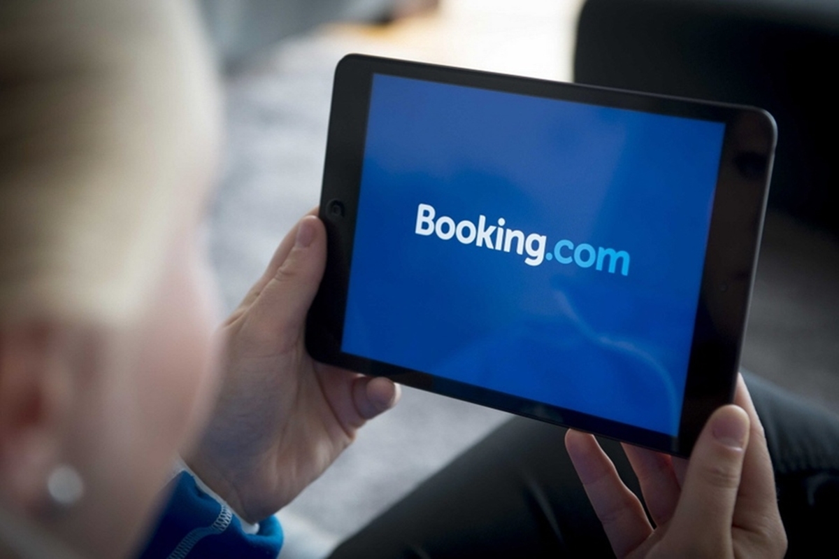 Στενεύει ο “κλοιός” για Booking και Χ στην Ευρώπη