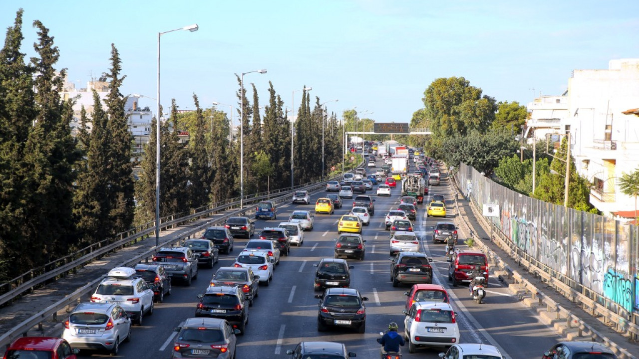 Έρχεται η πληρωμή των τελών κυκλοφορίας με το μήνα